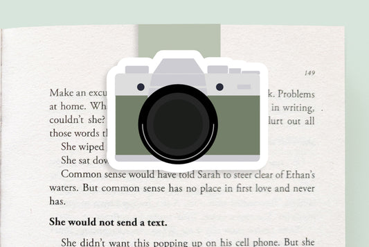 Camera Magnetic Bookmark (Jumbo)