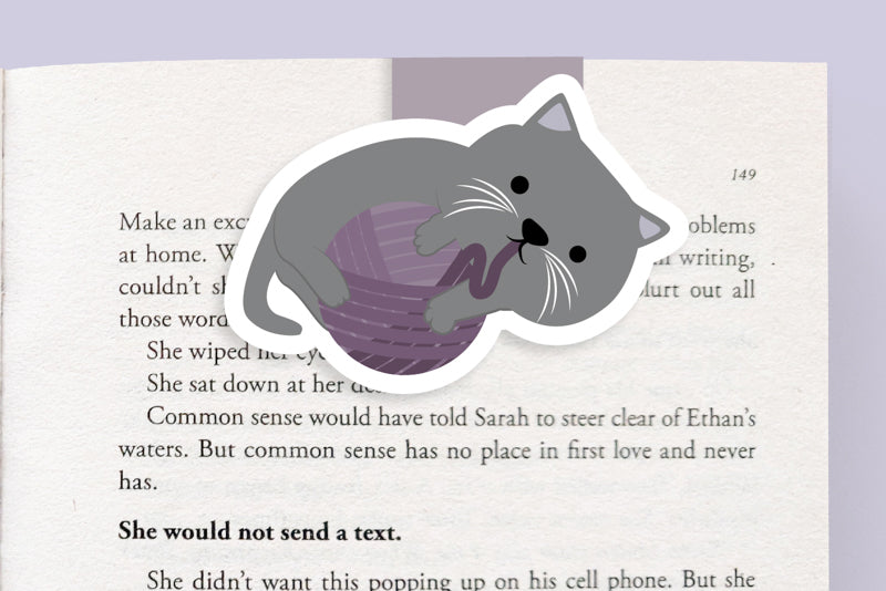 Cat with Knit Ball Magnetic Bookmark (Jumbo)